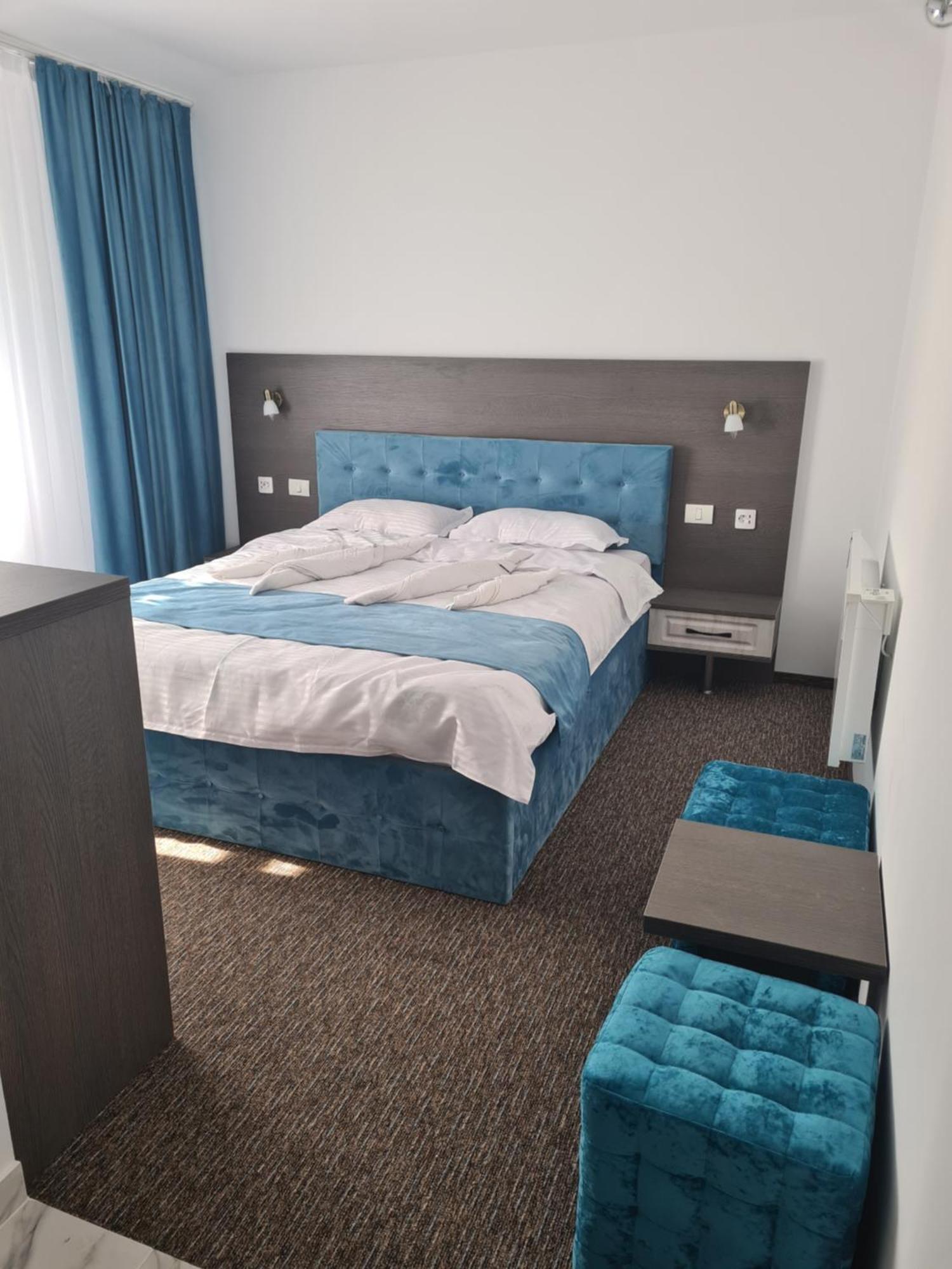 Danube Home Ostrovu Corbului Екстер'єр фото