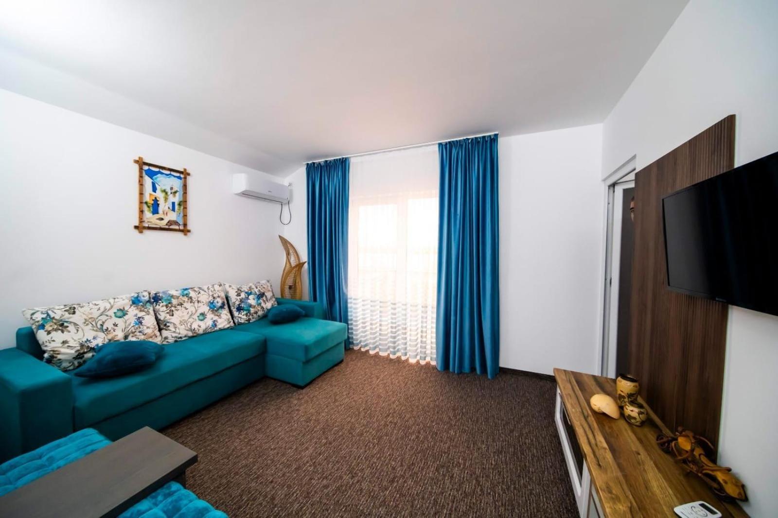 Danube Home Ostrovu Corbului Екстер'єр фото
